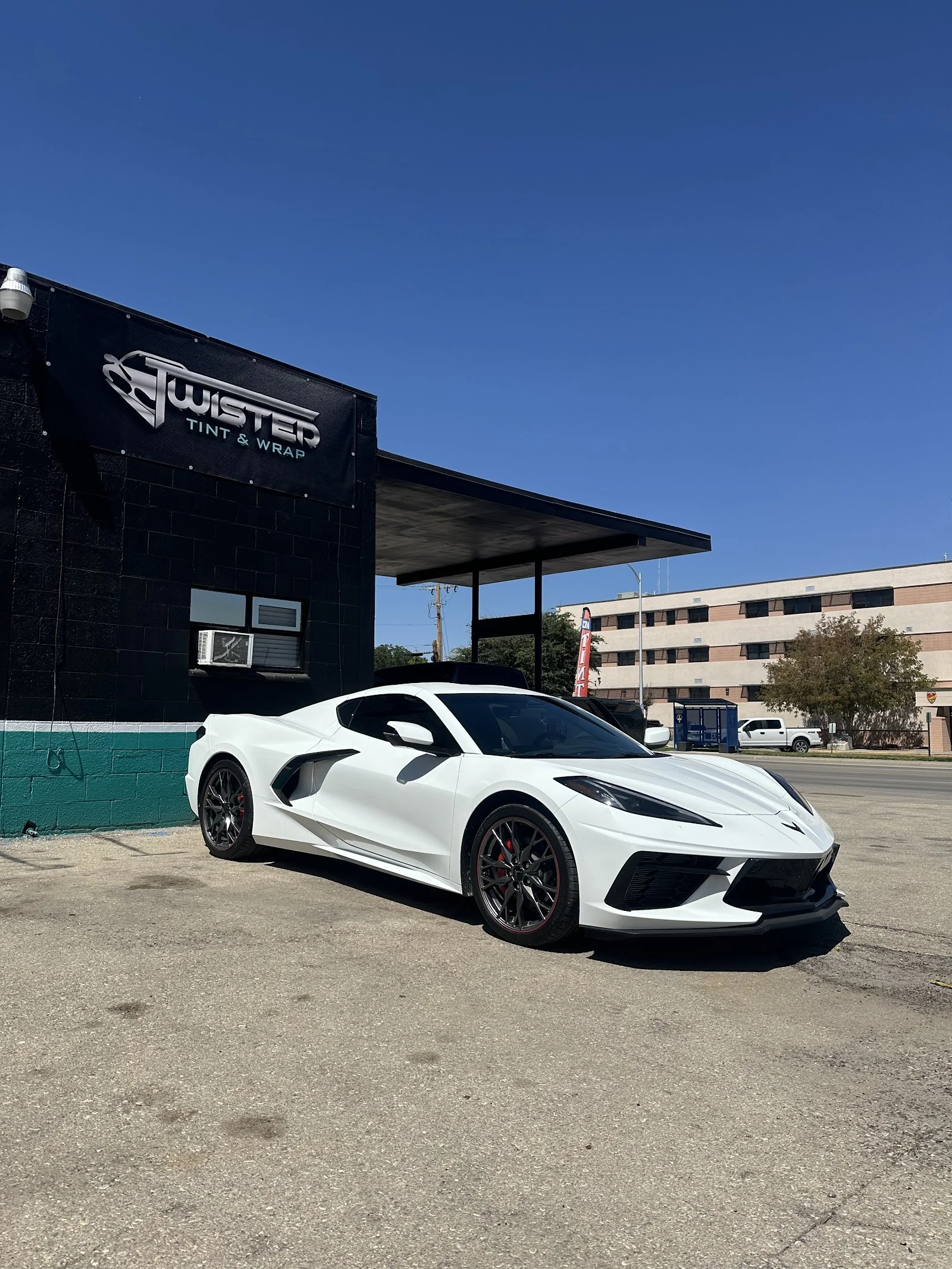 Twisted Tint & Wrap shop exterior